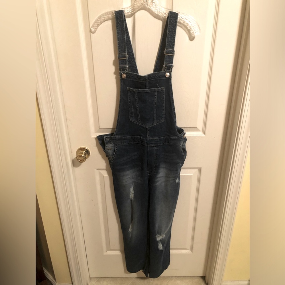 H&M DIVIDED STRAIGHT LEG DENIM OVERALLS